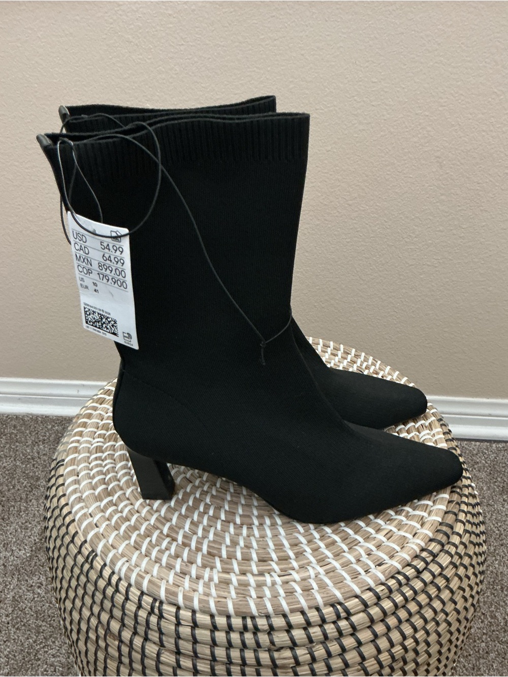 H&M Black Stretch Boots/NWT Size 10
